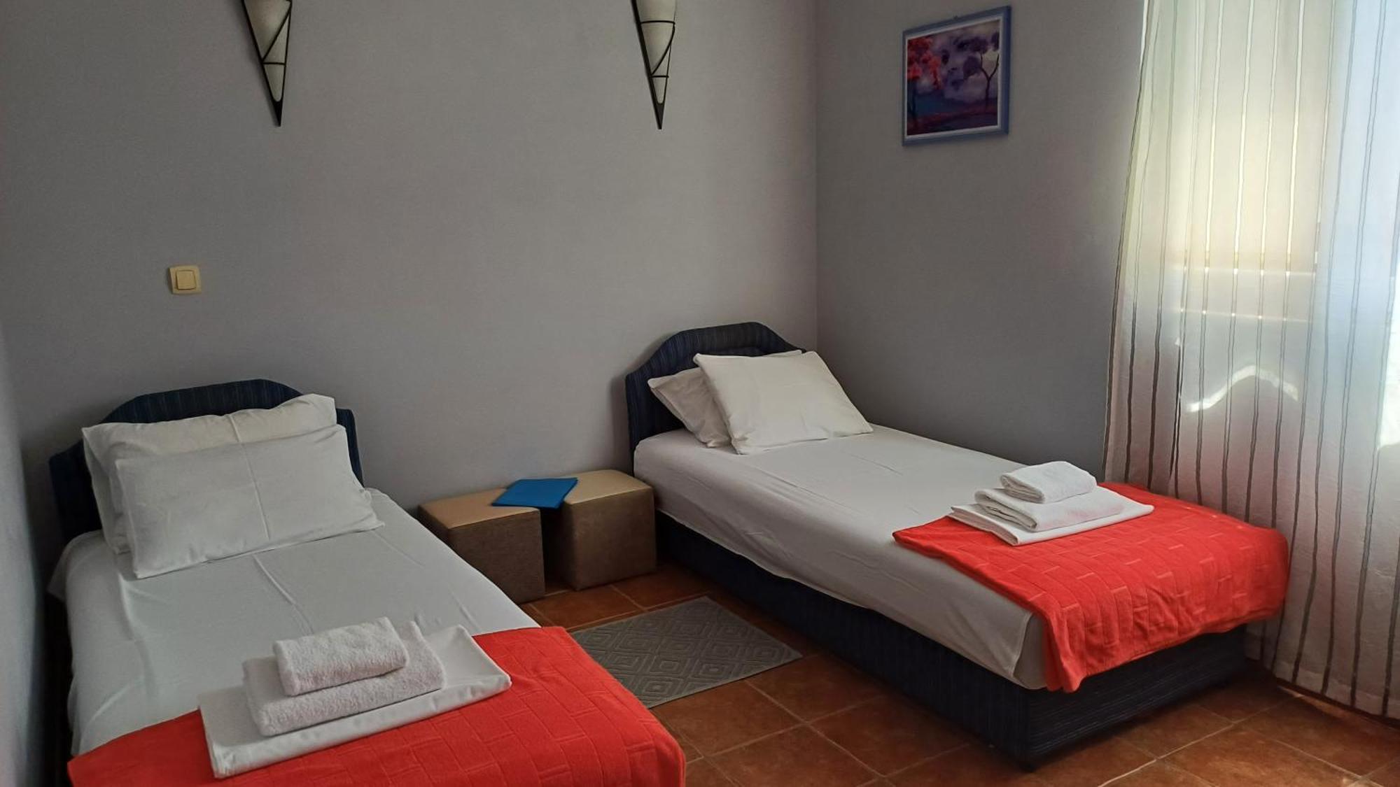 Apartments Villa-G Lustica Tivat Zewnętrze zdjęcie