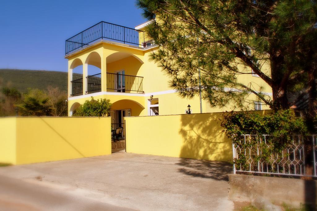 Apartments Villa-G Lustica Tivat Zewnętrze zdjęcie
